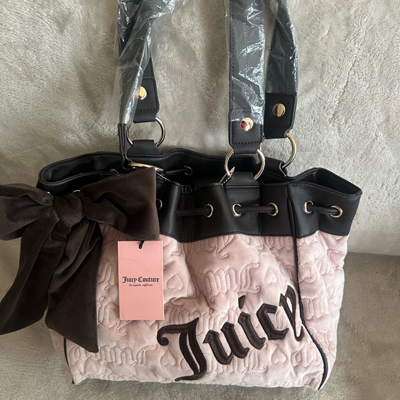 Juicy Couture Handbags - Juicy Couture Day Dreamer
